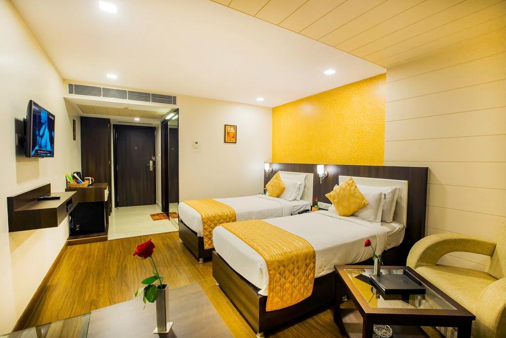 Hotel Kapish Smart-All Pure Veg Dźajpur Zewnętrze zdjęcie